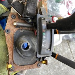 96-02 Toyota 4RUNNER 4x4 Console Shifter Assembly Gear Selector Lever Automatic