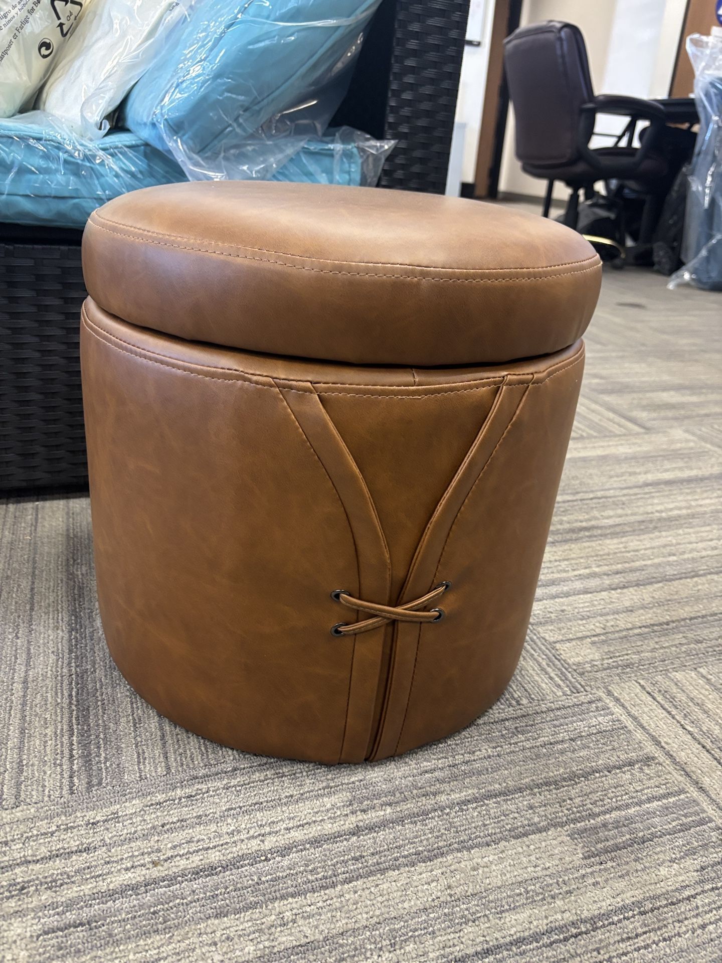 Leather Small Round Storage Ottoman,Modern Upholstered Ottoman with Soft Padded Seat,Vanity Foot Stool with Removable Lid for Makeup Room,Bedroom,Livi