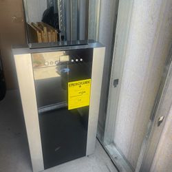 Two Gently Used Window AC-Units Large (Living Room) and Small (Bedroom) 