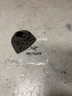 Arc'teryx Knit Beanie with Tags