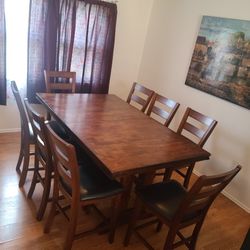 DINING ROOM TABLE w/ 8 CHAIRS Includes LEAF