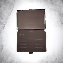 Speck Balance Folio for Apple iPad
