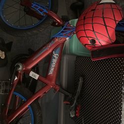 Spider-Man Bike With Spider-Man Helmet