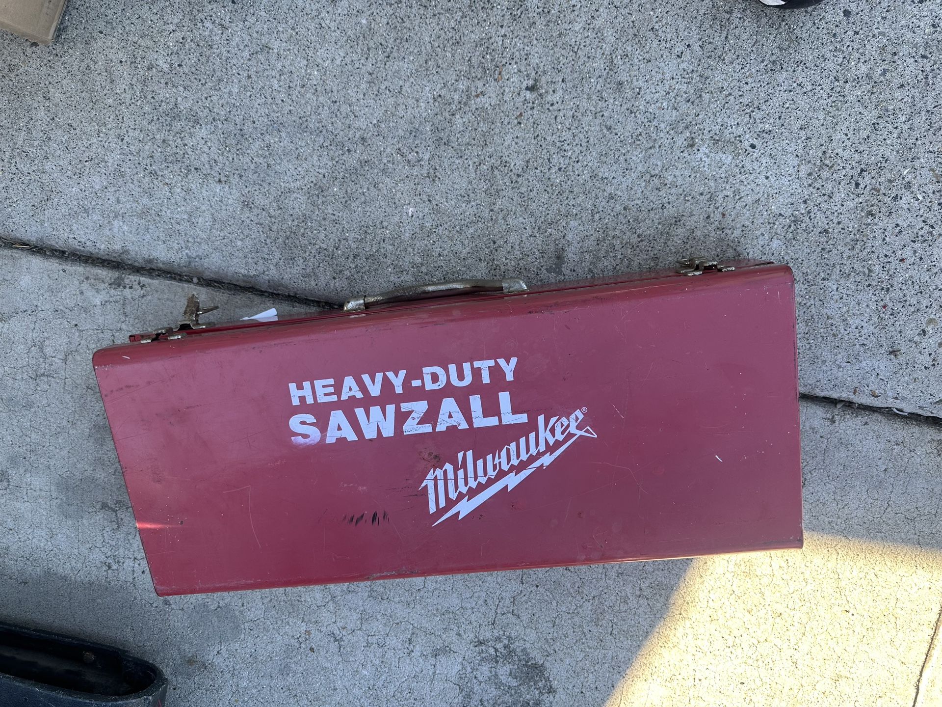Milwaukee Sawzall 