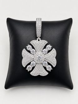 925 Sterling Silver 6.90CT MOISSANITE Halo Cross Iced Out Men’s Pendant