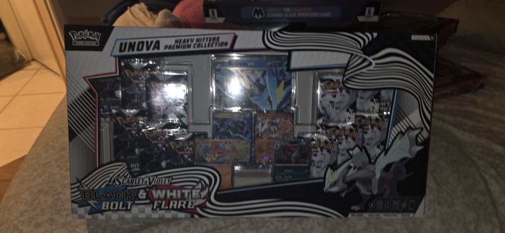 POKÉMON UNOVA HEAVY HITTERS PREMIUM COLLECTION