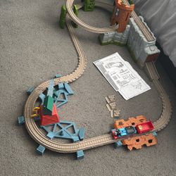 Thomas And Friends Castle Quest Set 
