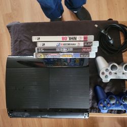 PS3 Super Slim Bundle
​Title: Sony PS3 Super Slim 250GB Bundle - 2 DualShock Controllers + 10 Games