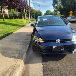 2016 Volkswagen Golf