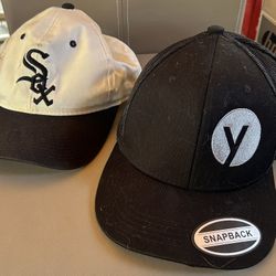 Chicago White Sox MLB Snapback Hat White Black Mesh One Size Baseball Cap