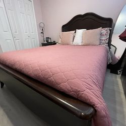 Full Bed Room Set