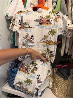 Zara kids boys 4 years Disney Mickey Mouse Tropical T-Shirt and Shorts Set