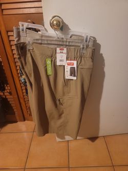 Men khaki shorts