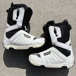 Snowboard boots size 10