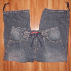 Y2K Women’s Dark Wash Capris Jeans 