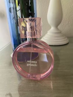 Ariana  Grande  Perfum