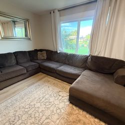 Sectional Couch