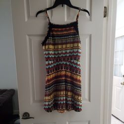 Dress Junior Sizing 13 . Lady's 6. Never Worn Spegetti Strap Lined  Multi Colored . Blues Brown Yellows Black. 