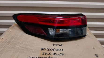 2022-2024 Nissan Pathfinder Taillight Pair