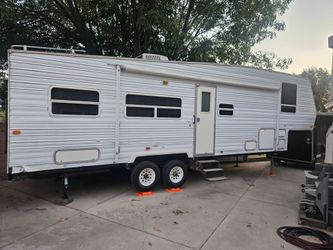 33’ Sandpiper 5th Wheel Toy Hauler