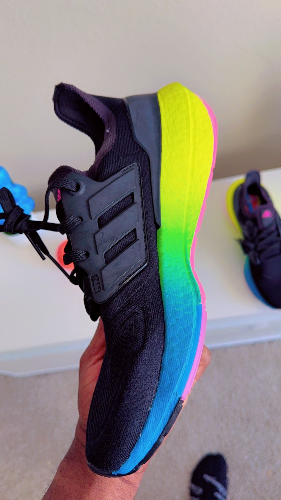 Adidas Ultraboost 22