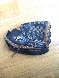 Mitt Softball Easton SLV 125 Salvo Pro