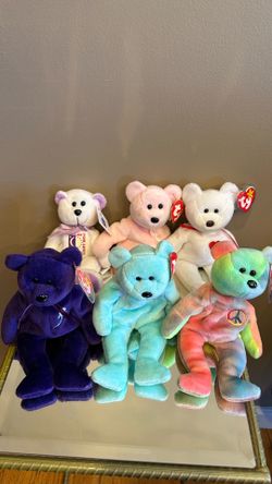 Classic Beanie Baby Bears & CollectiCritters Collection
