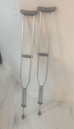 Crutches barely used