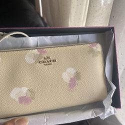 Coach Wallet Wristlet Floral New 
