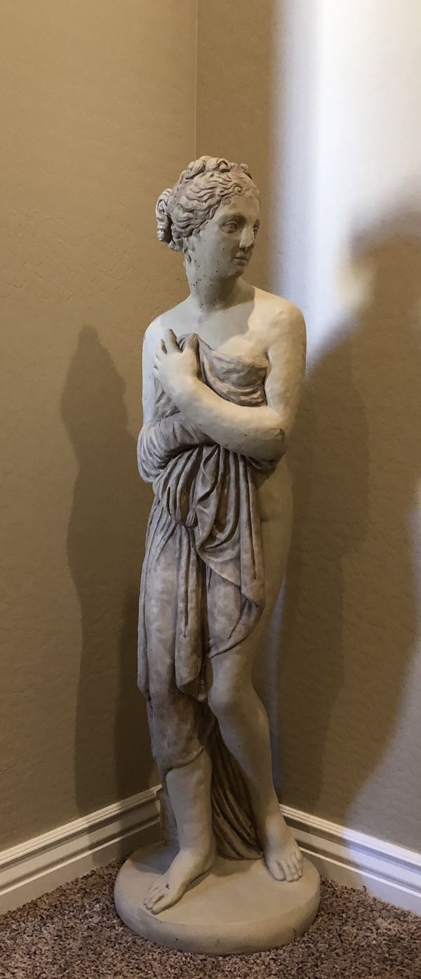 Large Outdoor or Indoor Statue for Sale in Phoenix, AZ - OfferUp