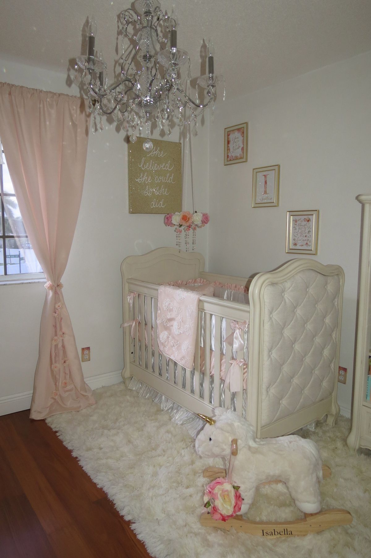 Bertini Tinsley, Antique White In Upholstered Baby Crib