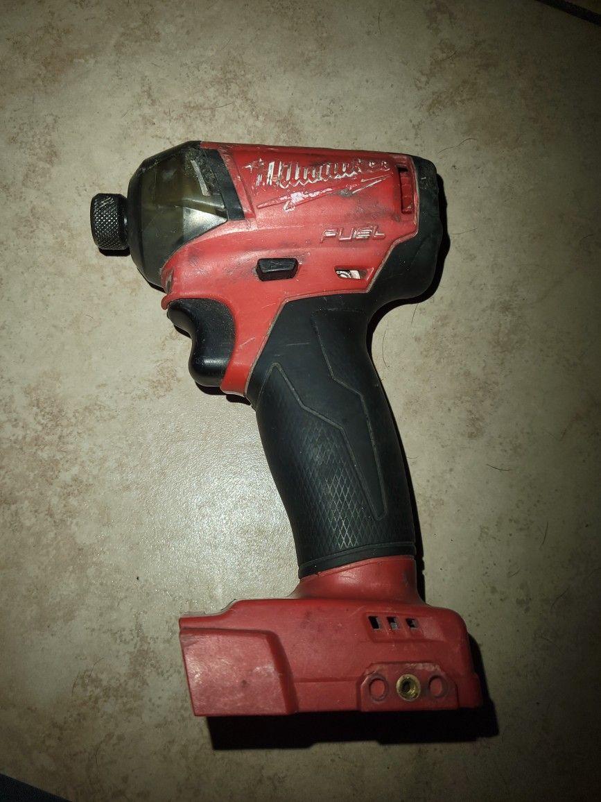 Milwaukee Fuel IMPACT drill