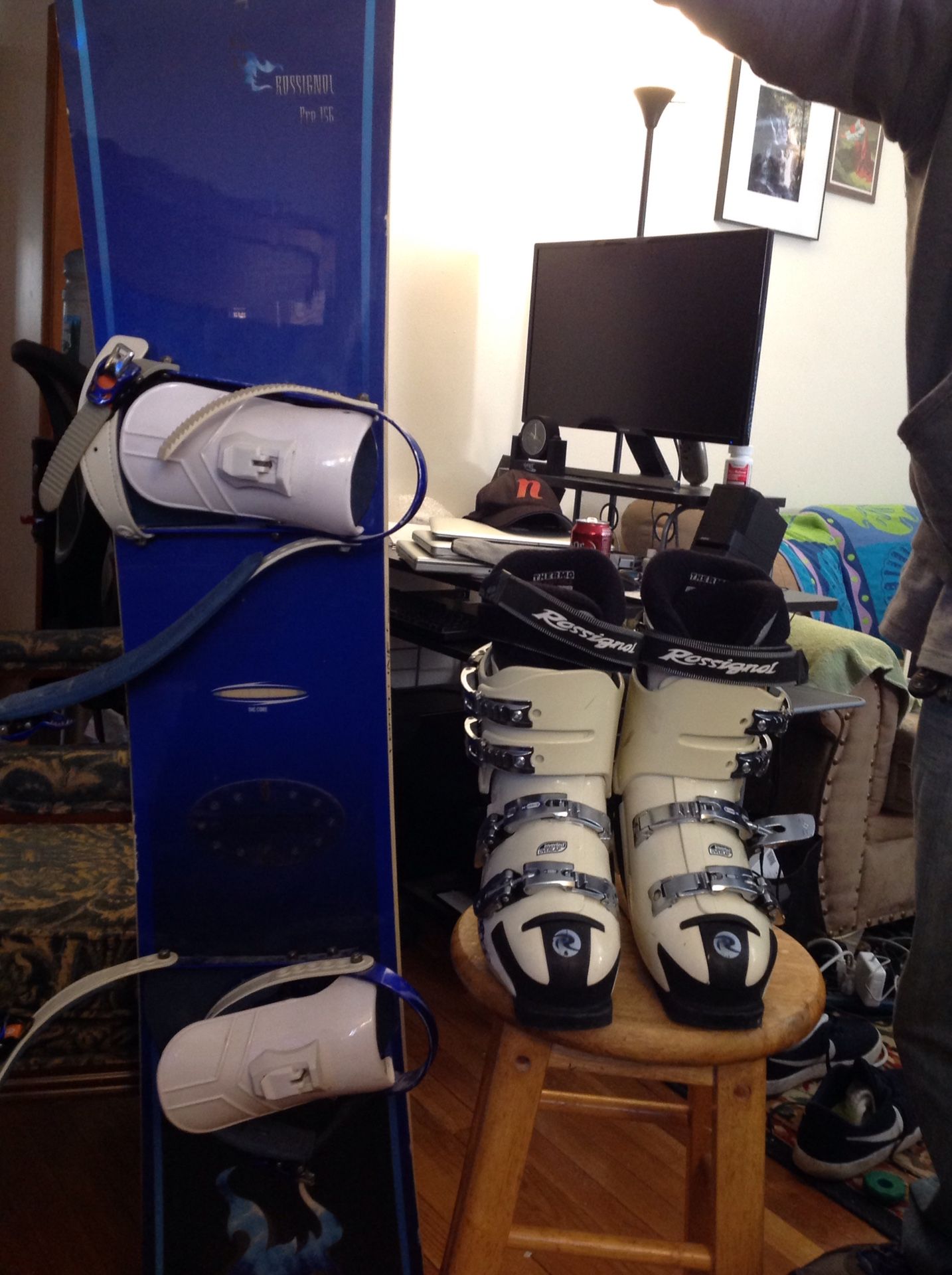 Rossignol 156 pro snowboard and boots