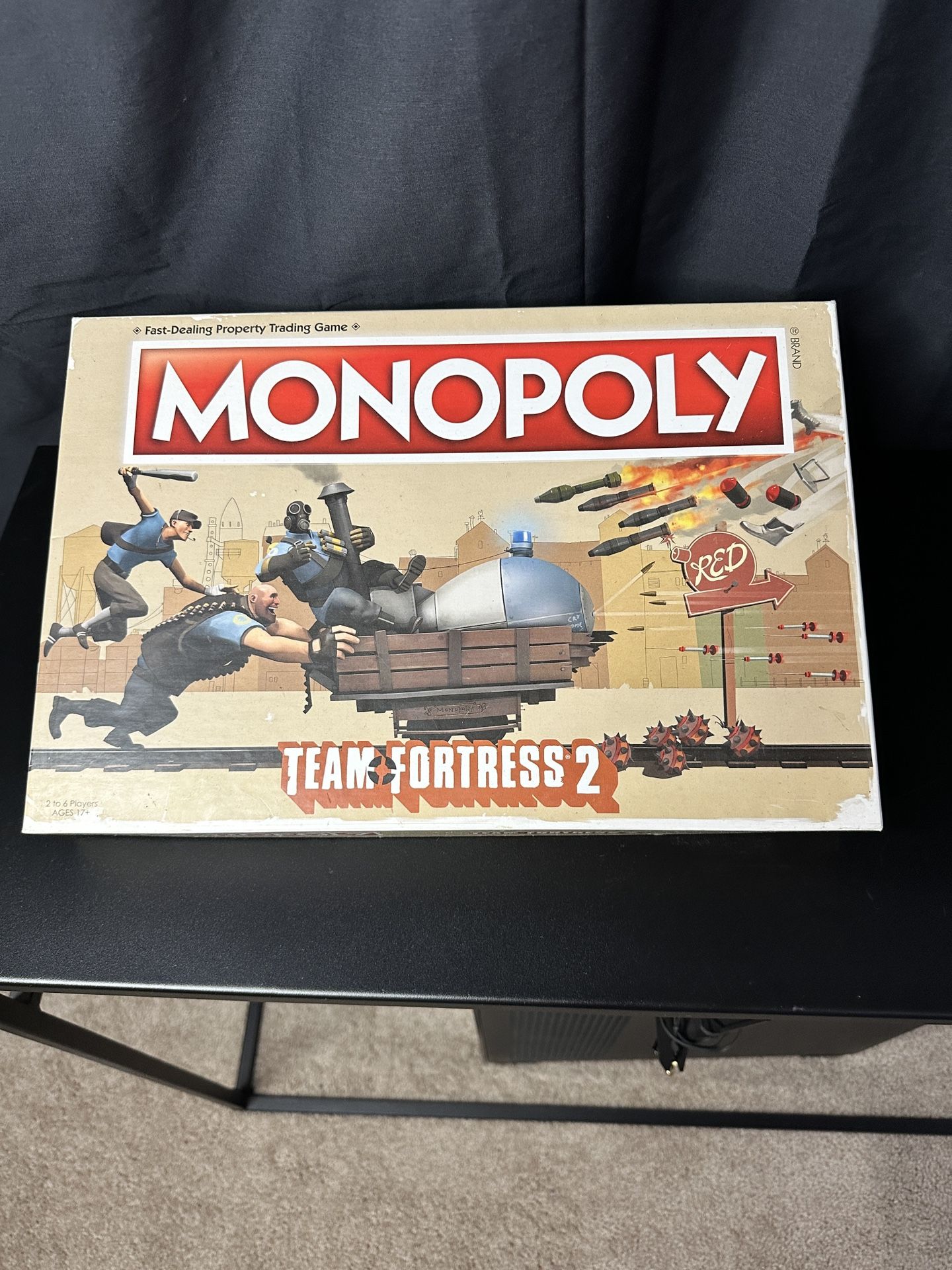 SUPER RARE Team Fortress 2 Monopoly Perfect Condition