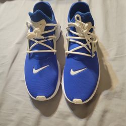 Nike Presto Hyper Royal for Sale in Turlock CA OfferUp