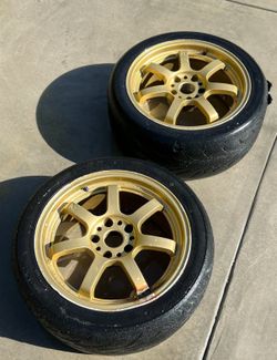 Gram Light Wheel And Rims 17x8.5 +30 5x114.3
