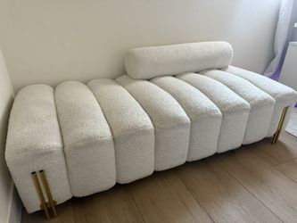 Lounge Cushion Bench
