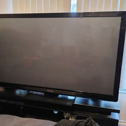 75 Inch Plasma Panasonic Tv