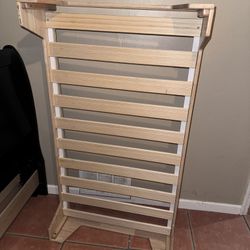 Reversible Toddler Bed