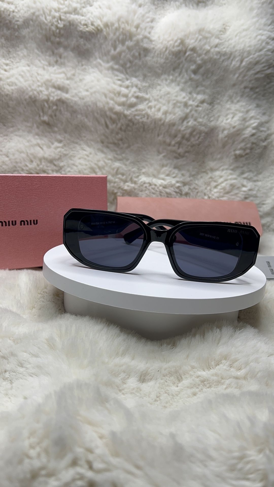 Woman Sunglasses