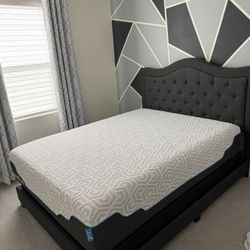 New Bed Queen Size Frame And Mattress 