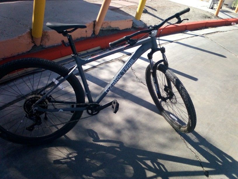 Ozark Trail M.2 RIDGE 29 INCH Bike