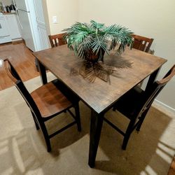 Breakfast Table With 4 Chairs 