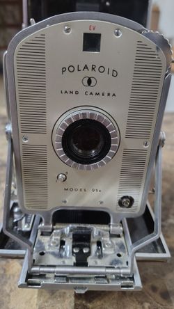Vintage Polaroid Land Camera Model 95B