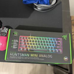 Razer Hunstman Mini 60% Analog 