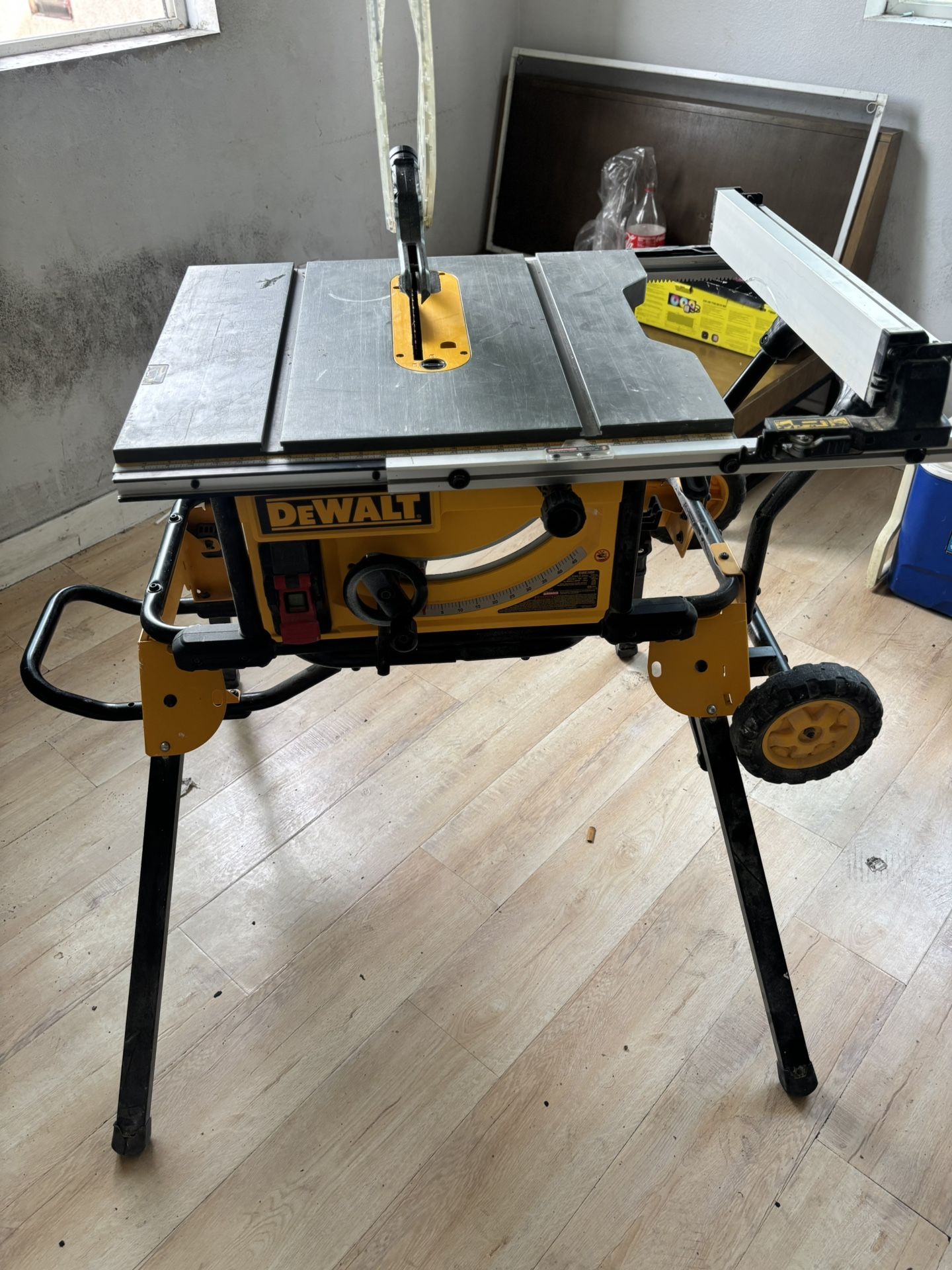 DeWALT Table Saw Stand 
