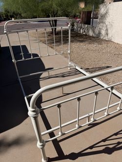 Full sized bed - white, metal