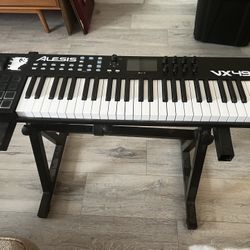 Alesis VX49 - MIDI Controller