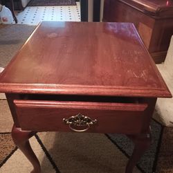 Solid Cherry End Table/Side Table 