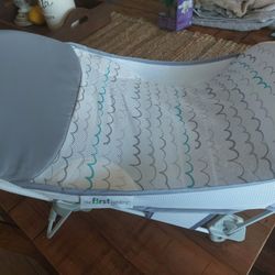 Folding Baby Bather